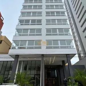 Apartamento com 119m², 3 dormitórios, 3 suítes, 2 vagas no La Vistara em Torres para Comprar