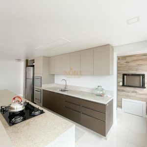Apartamento com 124m², 3 dormitórios, 3 suítes, 2 vagas no Lê Classic em Torres para Comprar