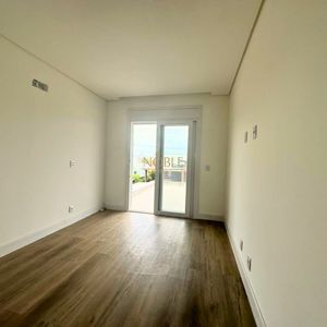 Casa de Condomínio com 306m², 4 dormitórios, 4 suítes, 4 vagas no Reserva das Águas em Torres para Comprar