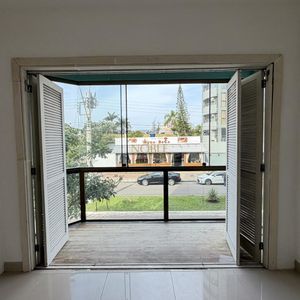 Apartamento com 42m², 1 dormitório no San Remo em Torres para Comprar
