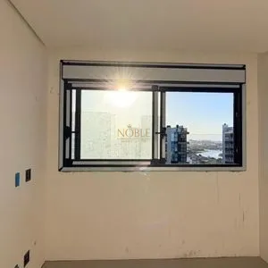 Apartamento com 200m², 3 dormitórios, 3 suítes, 3 vagas no Vanguard em Torres para Comprar