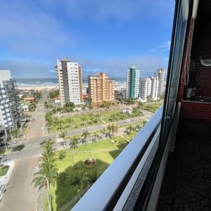 Apartamento com 143m², 3 dormitórios, 2 suítes, 1 vaga no Canto do Mar em Torres para Comprar