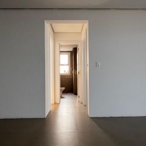 Apartamento com 93m², 2 dormitórios, 2 suítes, 2 vagas no Bella Vita em Torres para Comprar