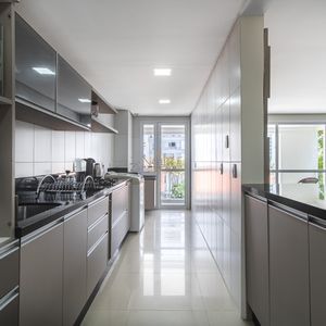 Cobertura com 230m², 3 dormitórios, 1 suíte, 2 vagas no Le Grand em Torres para Comprar