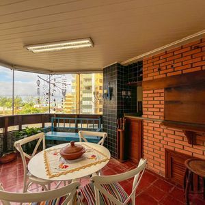 Apartamento com 139m², 3 dormitórios, 1 suíte, 1 vaga no Villa de Torres em Torres para Comprar