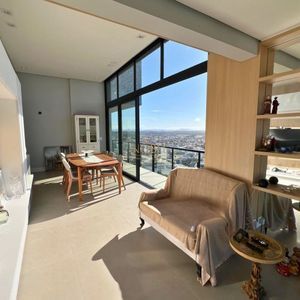 Apartamento com 114m², 3 dormitórios, 1 suíte, 2 vagas no Vista Mare em Torres para Comprar