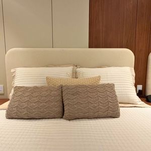 Apartamento com 142m², 3 dormitórios, 3 suítes, 2 vagas no Voga em Torres para Comprar