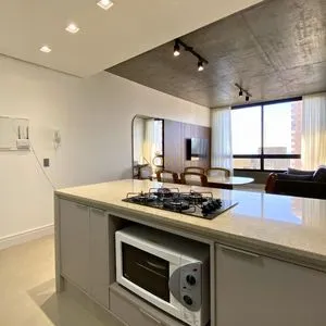 Apartamento com 73m², 2 dormitórios, 1 suíte, 1 vaga no Magma em Torres para Comprar