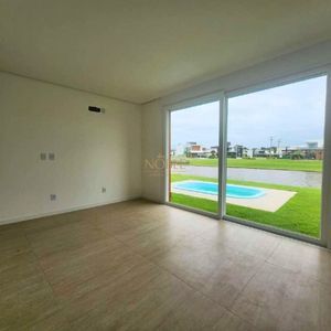 Casa, 3 dormitórios, 3 suítes, 2 vagas no Reserva das Águas em Torres para Comprar