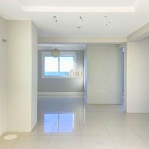 Apartamento com 232m², 4 dormitórios, 4 suítes, 2 vagas no Estevanell em Torres para Comprar