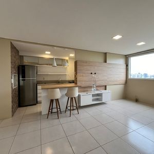 Apartamento com 59m², 2 dormitórios, 1 suíte, 1 vaga no Residencial Jardim Europa em Torres para Comprar