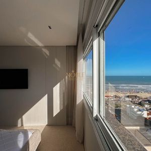 Apartamento com 240m², 4 dormitórios, 4 suítes, 3 vagas no Blue Diamond em Torres para Comprar