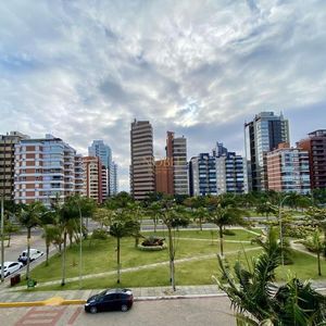 Apartamento com 131m², 3 dormitórios, 3 suítes, 2 vagas no Cortemaggiore em Torres para Comprar