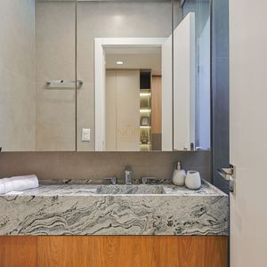 Apartamento com 89m², 2 dormitórios, 2 suítes, 2 vagas no Aura em Torres para Comprar