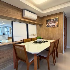 Cobertura com 198m², 3 dormitórios, 2 suítes, 2 vagas no Mar de Flores em Torres para Comprar