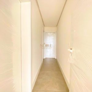 Apartamento com 138m², 3 dormitórios, 3 suítes, 3 vagas no Aura em Torres para Comprar