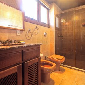 Apartamento com 123m², 3 dormitórios, 1 suíte, 1 vaga no Antares em Torres para Comprar