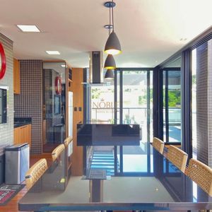 Cobertura com 218m², 3 dormitórios, 1 suíte, 2 vagas no Roca em Torres para Comprar