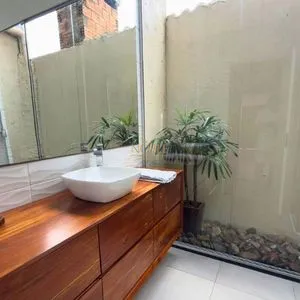 Casa com 159m², 4 dormitórios, 1 suíte no bairro Centro em Passo de Torres para Comprar