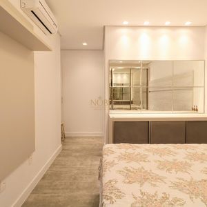 Apartamento com 128m², 3 dormitórios, 1 suíte, 2 vagas no Casa Carmel em Torres para Comprar