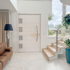 Casa de Condomínio, 4 dormitórios, 4 suítes, 2 vagas no Ocean Side em Torres para Comprar