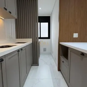 Apartamento com 110m², 3 dormitórios, 1 suíte, 2 vagas no LONDON em Torres para Comprar