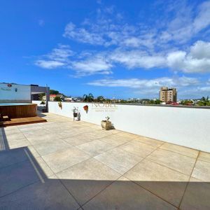 Cobertura com 180m², 3 dormitórios, 1 suíte, 2 vagas no Giverny em Torres para Comprar