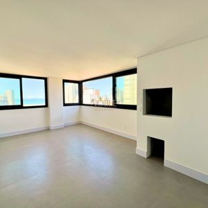 Apartamento com 78m², 2 dormitórios, 1 suíte, 1 vaga no Vista Mare em Torres para Comprar