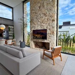 Casa de Condomínio com 277m², 3 dormitórios, 3 suítes, 2 vagas no Reserva das Águas em Torres para Comprar