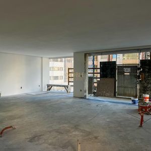 Apartamento com 210m², 4 dormitórios, 4 suítes, 3 vagas no Vanguard em Torres para Comprar