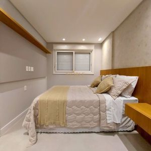 Apartamento com 108m², 3 dormitórios, 1 suíte, 2 vagas no Maui Residencial em Torres para Comprar