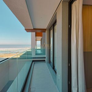 Apartamento com 89m², 2 dormitórios, 2 suítes, 2 vagas no Aura em Torres para Comprar