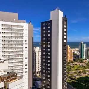 Apartamento com 130m², 3 dormitórios, 1 suíte, 2 vagas no Caravaggio em Torres para Comprar