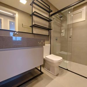 Apartamento com 102m², 3 dormitórios, 1 suíte, 2 vagas no Maui Residencial em Torres para Comprar