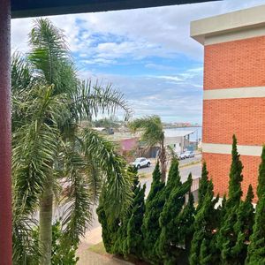 Apartamento com 190m², 3 dormitórios, 1 suíte, 2 vagas no Casa Blanca em Torres para Comprar