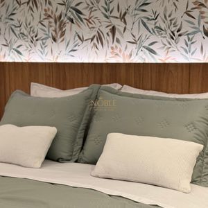 Apartamento com 102m², 3 dormitórios, 1 suíte, 2 vagas no Maui Residencial em Torres para Comprar