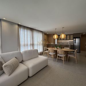 Apartamento com 90m², 2 dormitórios, 2 suítes, 2 vagas no Maui Residencial em Torres para Comprar