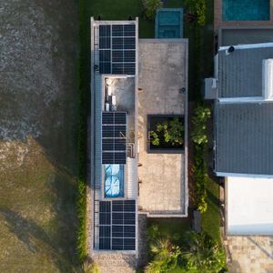 Casa de Condomínio com 244m², 4 dormitórios, 4 suítes, 2 vagas no Condomínio Ilhas Park em Torres para Comprar