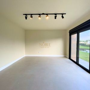 Casa de Condomínio com 192m², 3 dormitórios, 3 suítes, 2 vagas no Reserva das Águas em Torres para Comprar