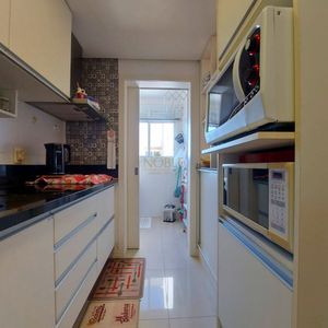 Cobertura com 200m², 3 dormitórios, 3 suítes, 2 vagas no Zurich em Torres para Comprar