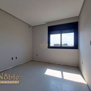 Geminado com 110m², 3 dormitórios, 1 suíte, 1 vaga no bairro Morada das Palmeiras em Torres para Comprar