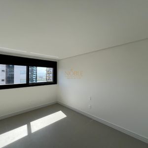 Apartamento com 114m², 3 dormitórios, 3 suítes, 2 vagas no Freedom em Torres para Comprar