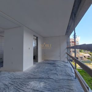 Apartamento com 31m², 1 dormitório, 1 vaga no Majestic Residencial em Torres para Comprar