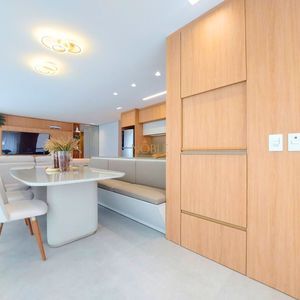 Apartamento com 102m², 3 dormitórios, 1 suíte, 2 vagas no Maui Residencial em Torres para Comprar