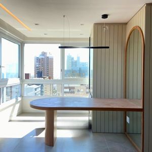 Apartamento com 166m², 2 dormitórios, 2 suítes, 3 vagas no La Vistara em Torres para Comprar