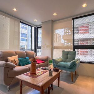 Apartamento com 60m², 2 dormitórios, 1 suíte, 1 vaga no Aston em Torres para Comprar