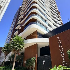 Apartamento com 70m², 2 dormitórios, 1 suíte, 2 vagas no Toronto em Torres para Comprar