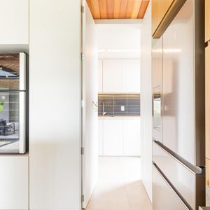 Casa de Condomínio com 244m², 4 dormitórios, 4 suítes, 2 vagas no Condomínio Ilhas Park em Torres para Comprar