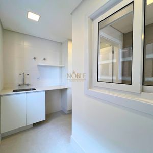 Apartamento com 130m², 3 dormitórios, 1 suíte, 2 vagas no Monterrey em Torres para Comprar