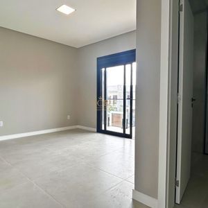 Casa com 140m², 3 dormitórios, 1 suíte, 2 vagas no bairro Morada das Palmeiras em Torres para Comprar